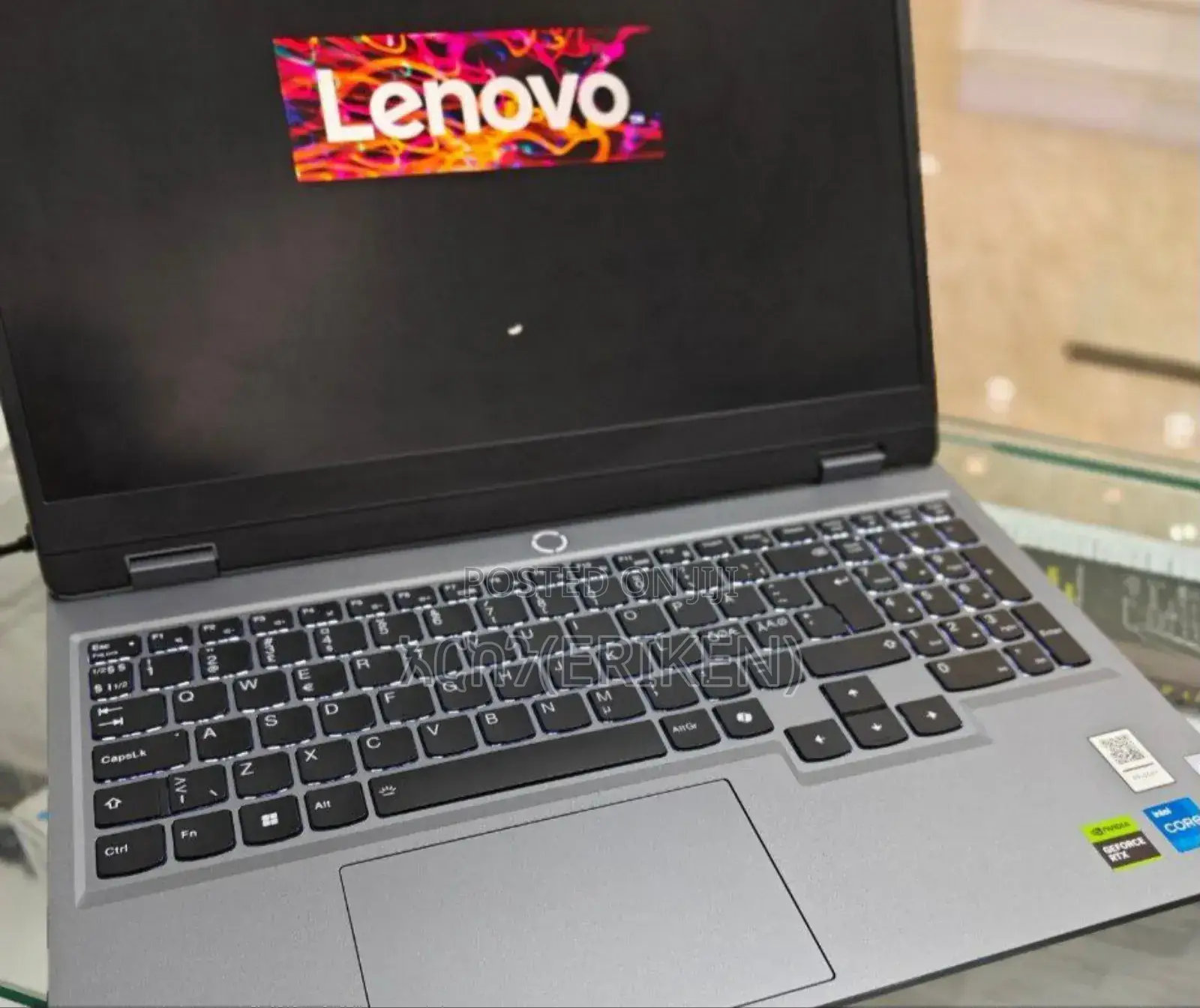 New Laptop Lenovo LOQ 15IRH8 24GB Intel Core I5 SSD 1T