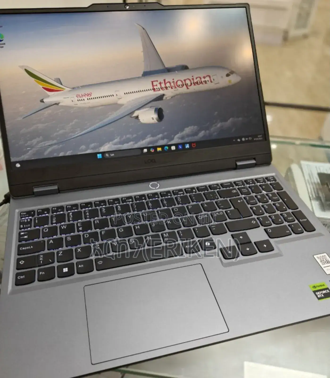 New Laptop Lenovo LOQ 15IRH8 24GB Intel Core I5 SSD 1T