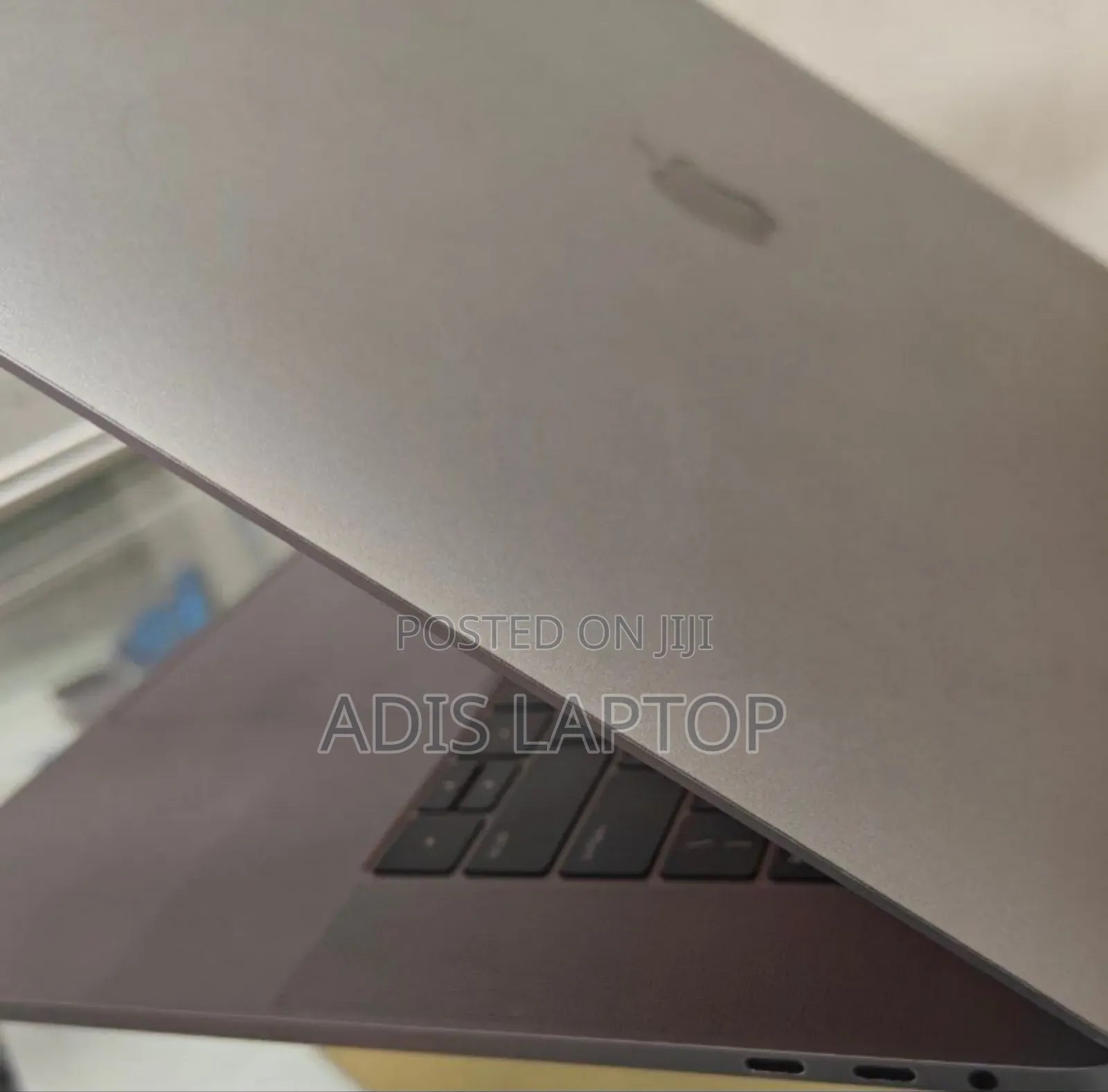 New Laptop Apple MacBook Pro 2017 16GB Intel Core I7 SSD 1T