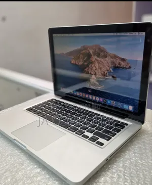 New Laptop Apple MacBook Pro 2012 4GB Intel Core I5 HDD 500GB