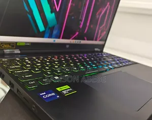 New Laptop Acer Predator Helios 18 PH18-71 32GB Intel Core I9 SSD 1T