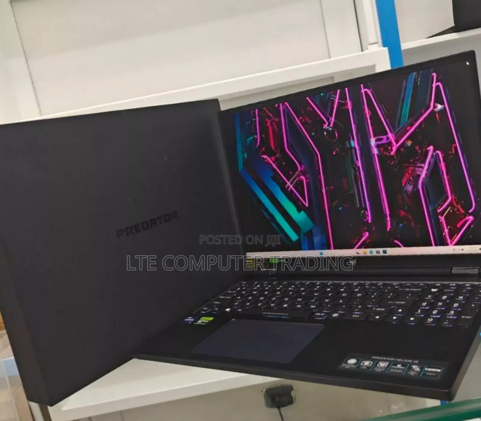 New Laptop Acer Predator Helios 18 PH18-71 32GB Intel Core I9 SSD 1T