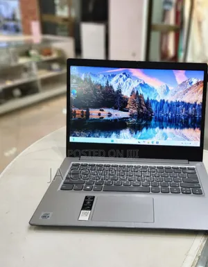 New Laptop Lenovo Ideapad 3 8GB Intel Core I5 SSD 256GB