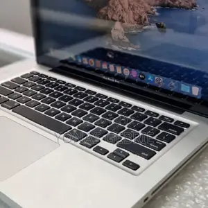 New Laptop Apple MacBook Pro 2012 4GB Intel Core I5 HDD 500GB