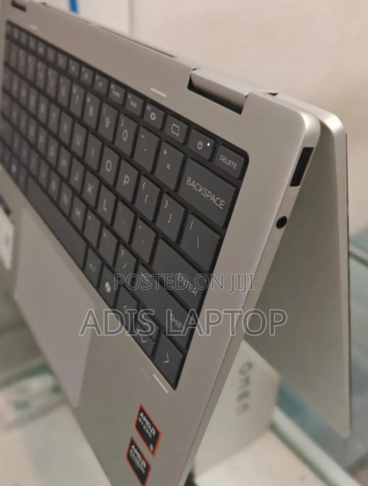 New Laptop HP Envy X360 16GB AMD Ryzen 5 SSD 1T