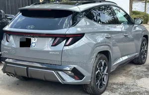 Hyundai Tucson SE 2024 Gray