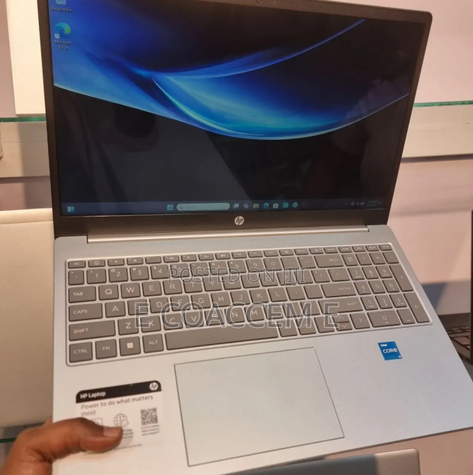 New Laptop HP 8GB Intel Core I3 SSD 512GB
