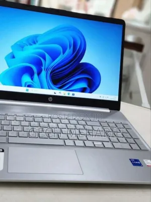 New Laptop HP Stream Notebook 16GB Intel Core I7 SSD 512GB