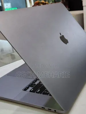 New Laptop Apple MacBook Pro 2019 16GB Intel Core I9 SSD 1T