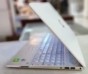 New Laptop HP 16GB Intel Core I7 SSD 512GB