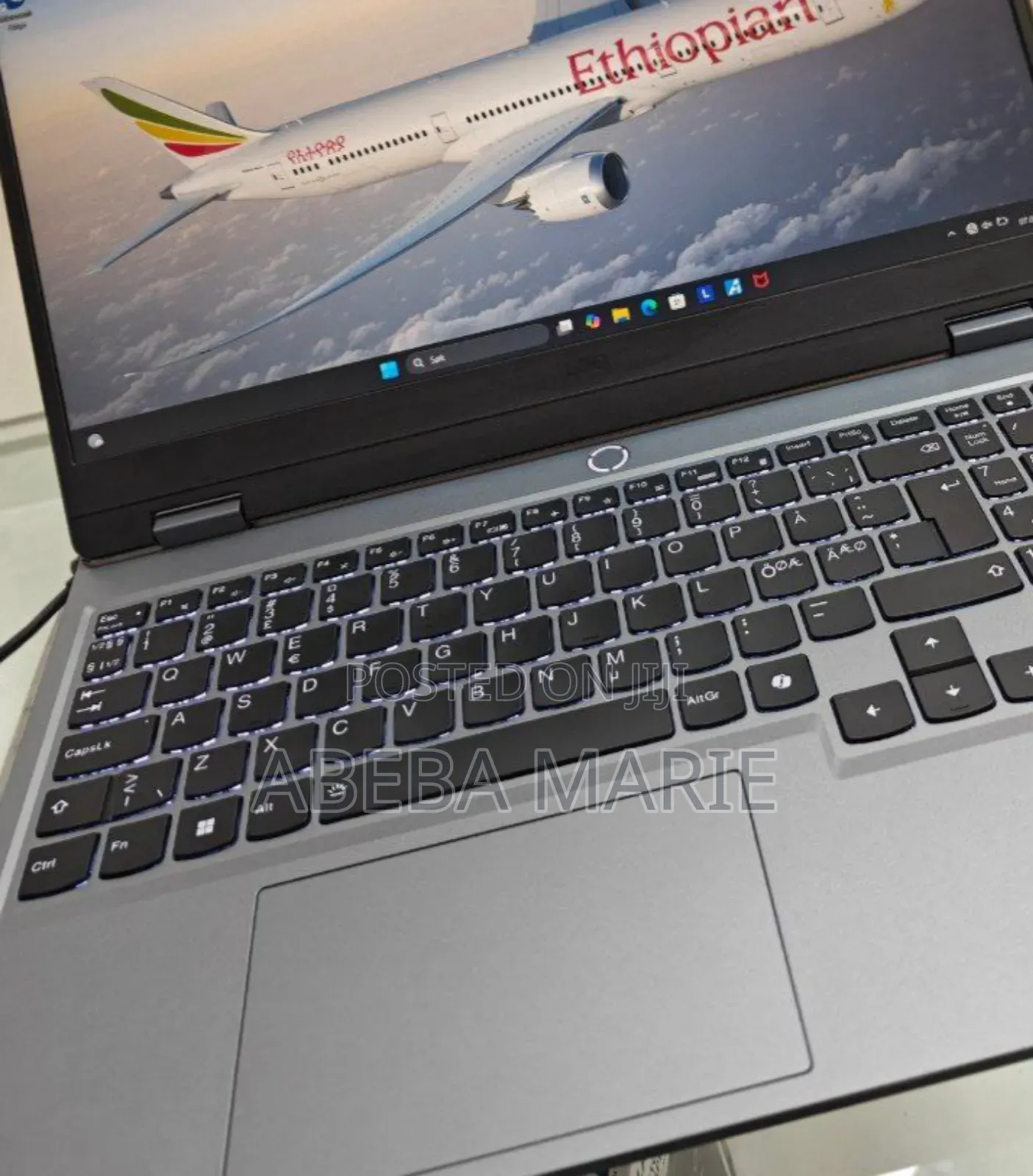 New Laptop Lenovo LOQ 15ARP9 24GB Intel Core I5 SSD 1T