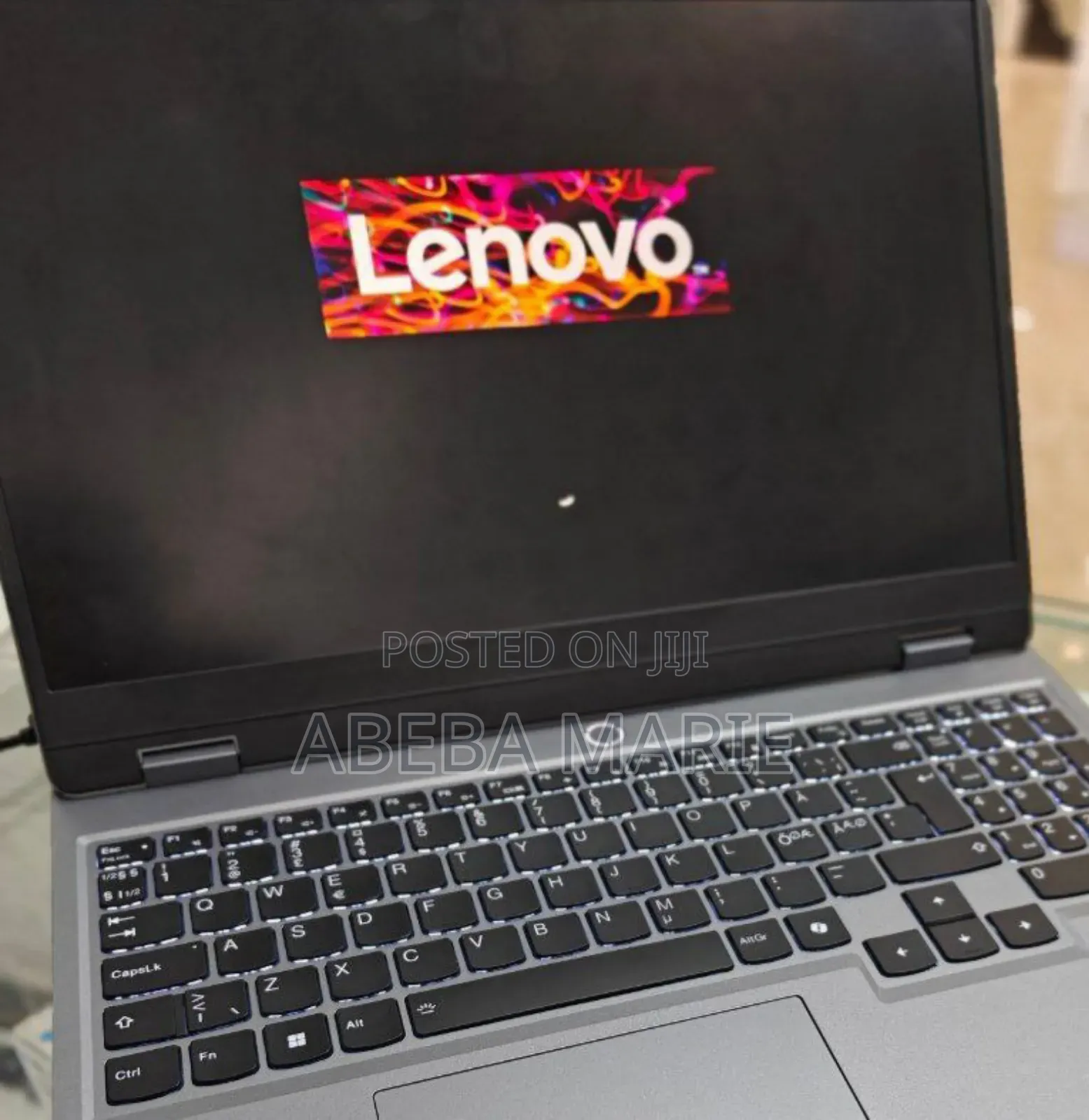 New Laptop Lenovo LOQ 15ARP9 24GB Intel Core I5 SSD 1T