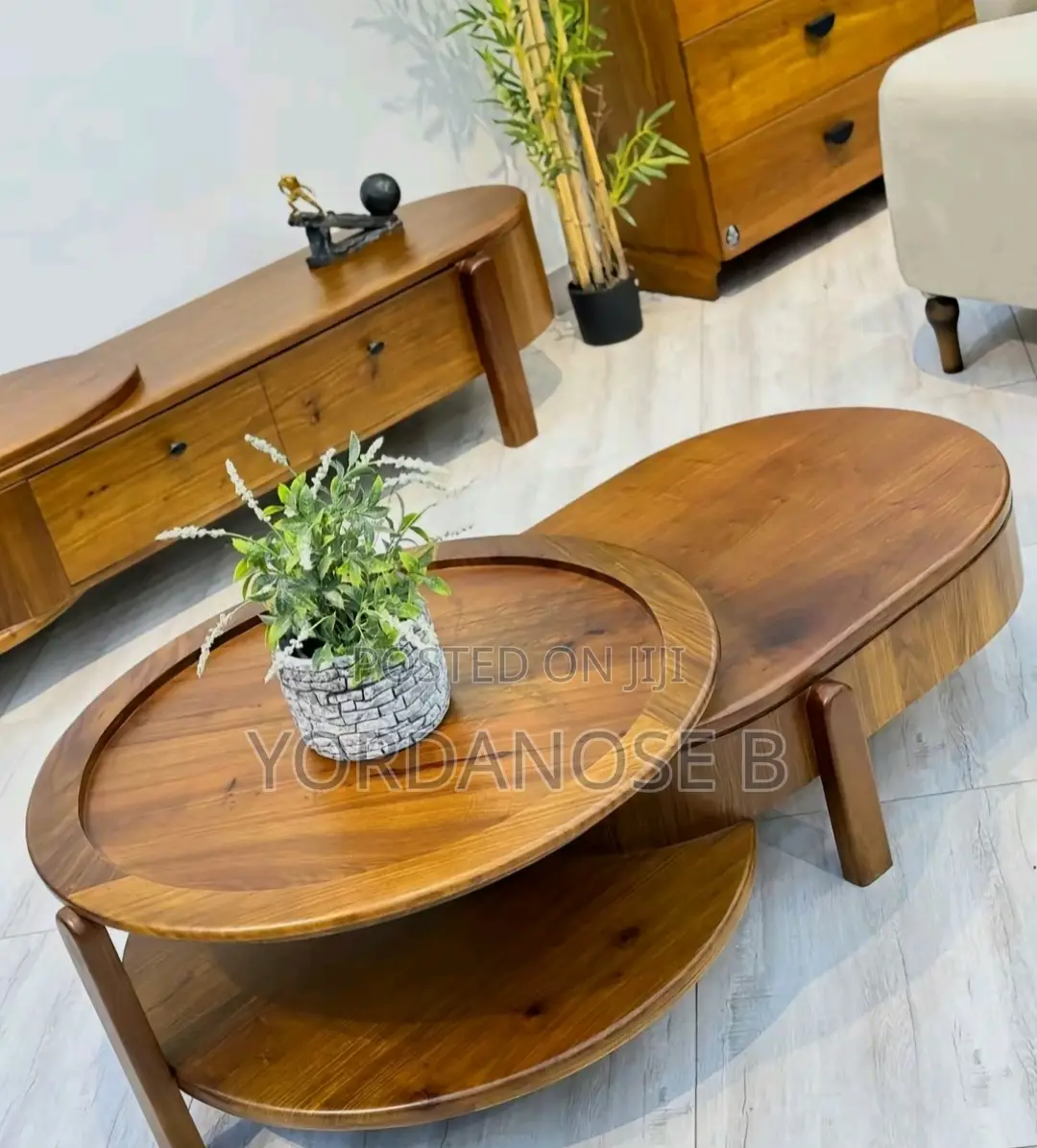 Tv Stand and Center Table