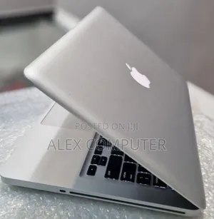 New Laptop Apple MacBook Pro 2012 4GB Intel Core I5 HDD 500GB