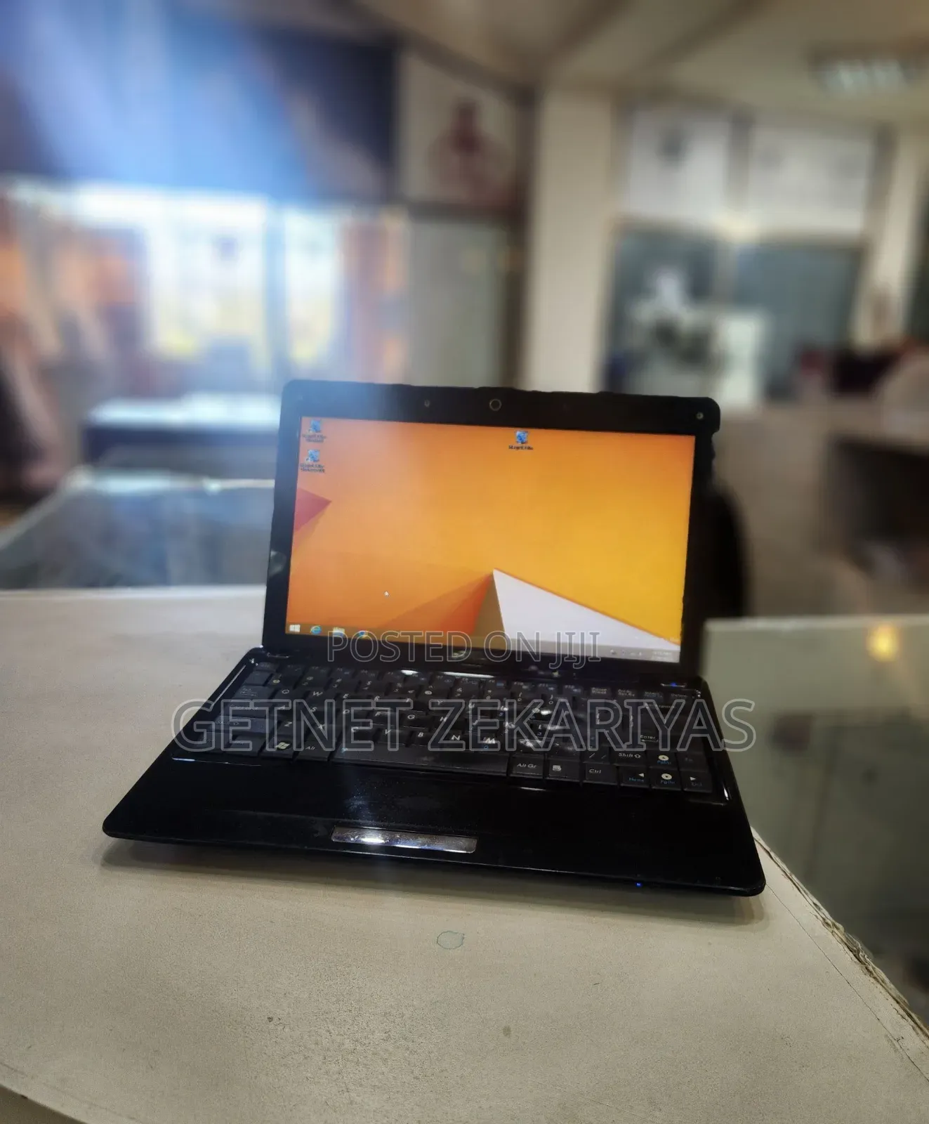 New Laptop Asus 2GB Intel Pentium SSD 16 GB