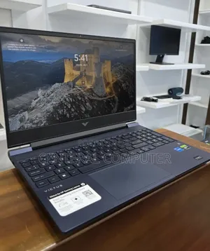 New Laptop HP Victus 16 16GB Intel Core I7 SSD 512GB