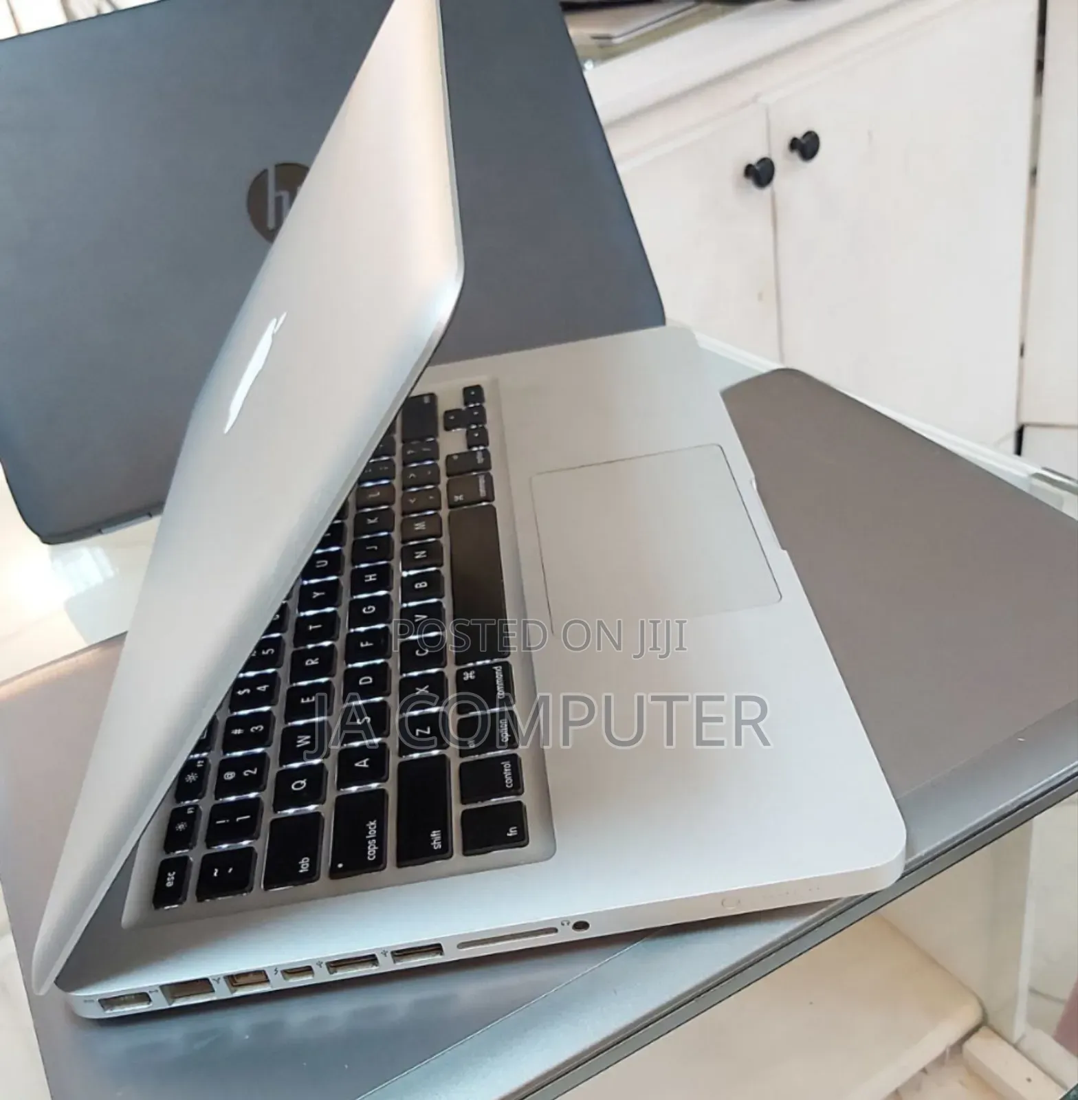 New Laptop Apple MacBook Pro 2011 4GB Intel Core I7 HDD 500GB