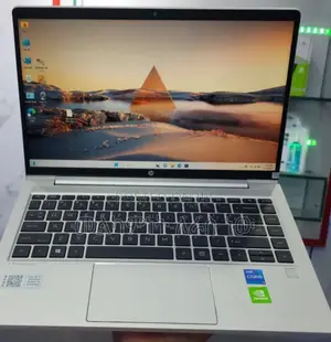 New Laptop HP ProBook 440 G8 16GB Intel Core I7 SSD 512GB