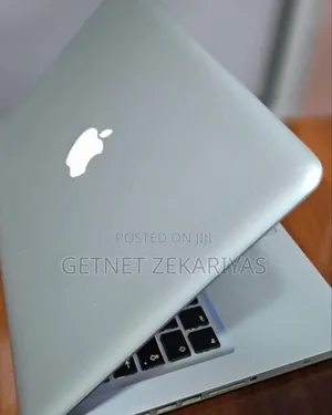 New Laptop Apple MacBook Pro 2011 8GB Intel Core I7 HDD 500GB