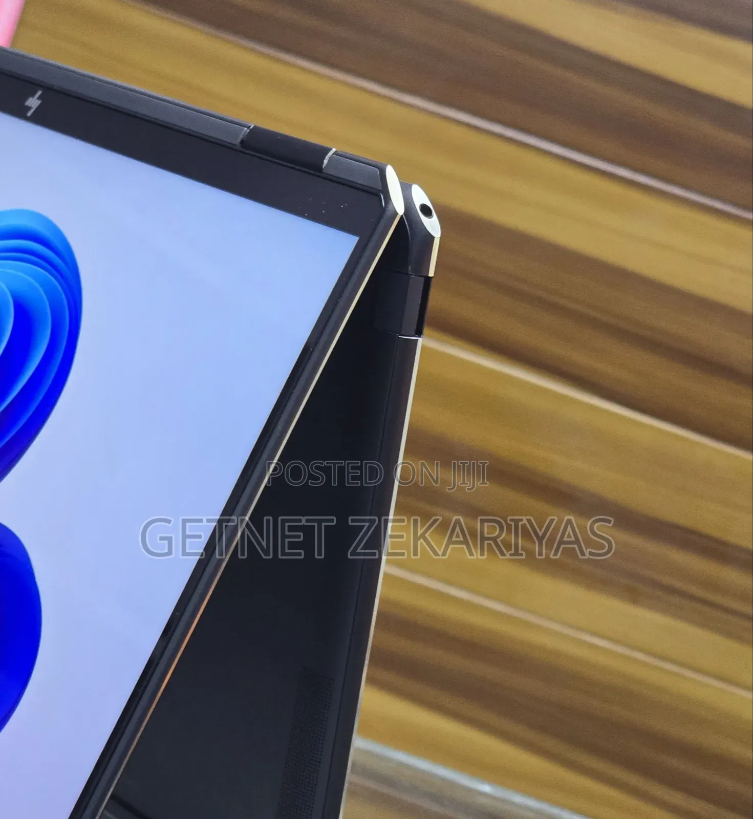 New Laptop HP Spectre 16GB Intel Core I7 SSD 1T