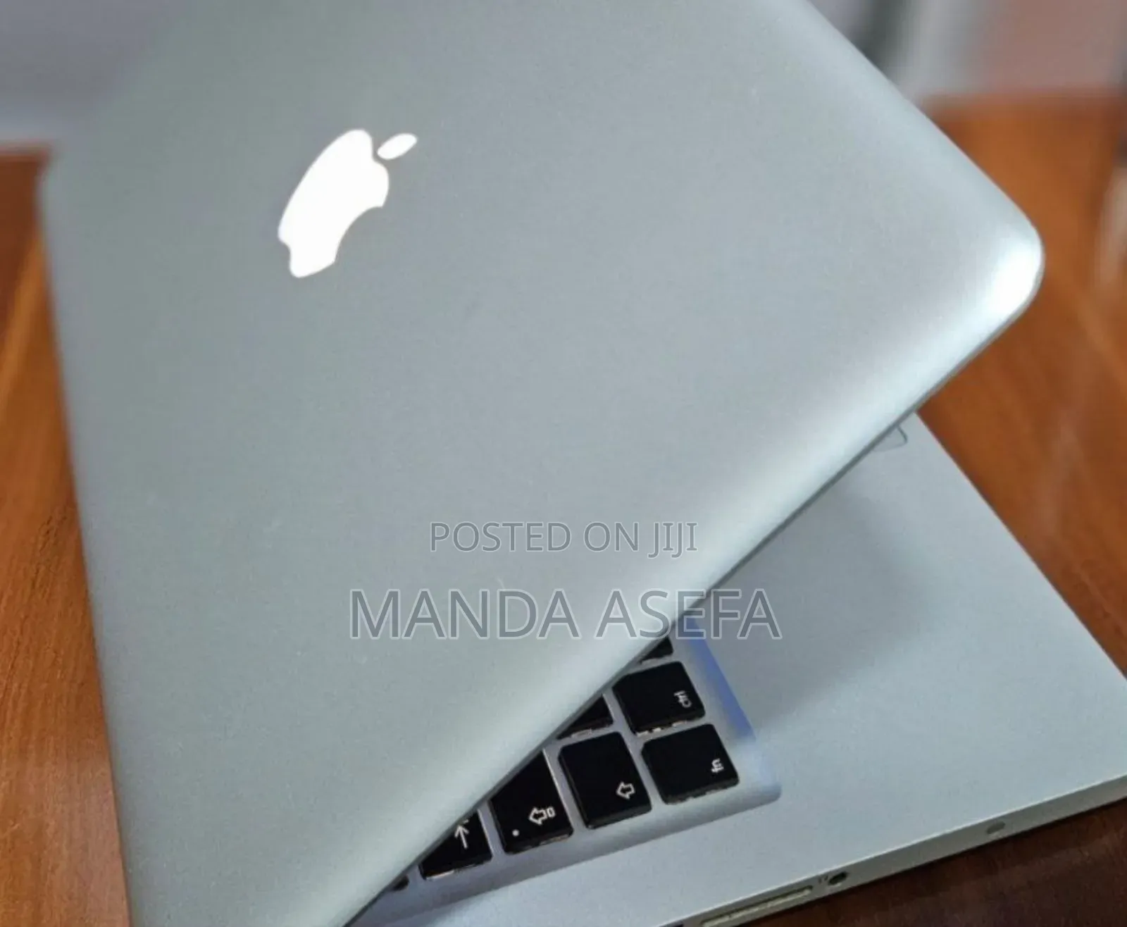 New Laptop Apple MacBook Pro 2012 4GB Intel Core I5 SSD 256GB