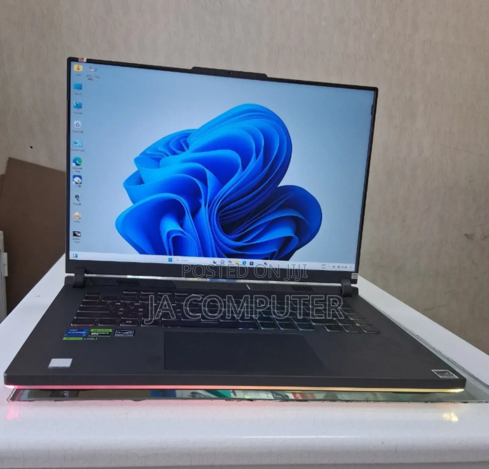 New Laptop Asus ROG Strix G15 16GB Intel Core I7 SSD 1T