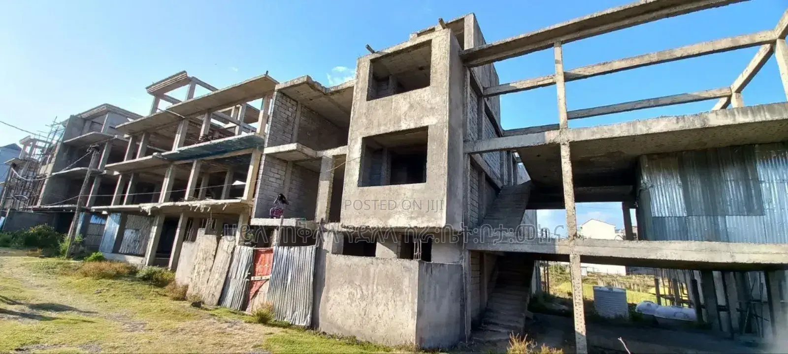 4bdrm Townhouse/Terrace in Ayat Diaspora Area, Yeka for sale