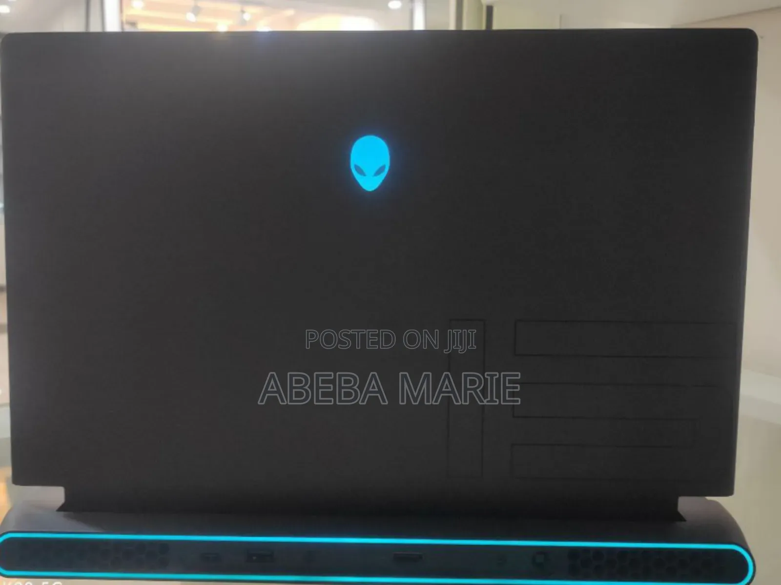 New Laptop Alienware M17x R2 16GB AMD Ryzen 7 SSD 512GB