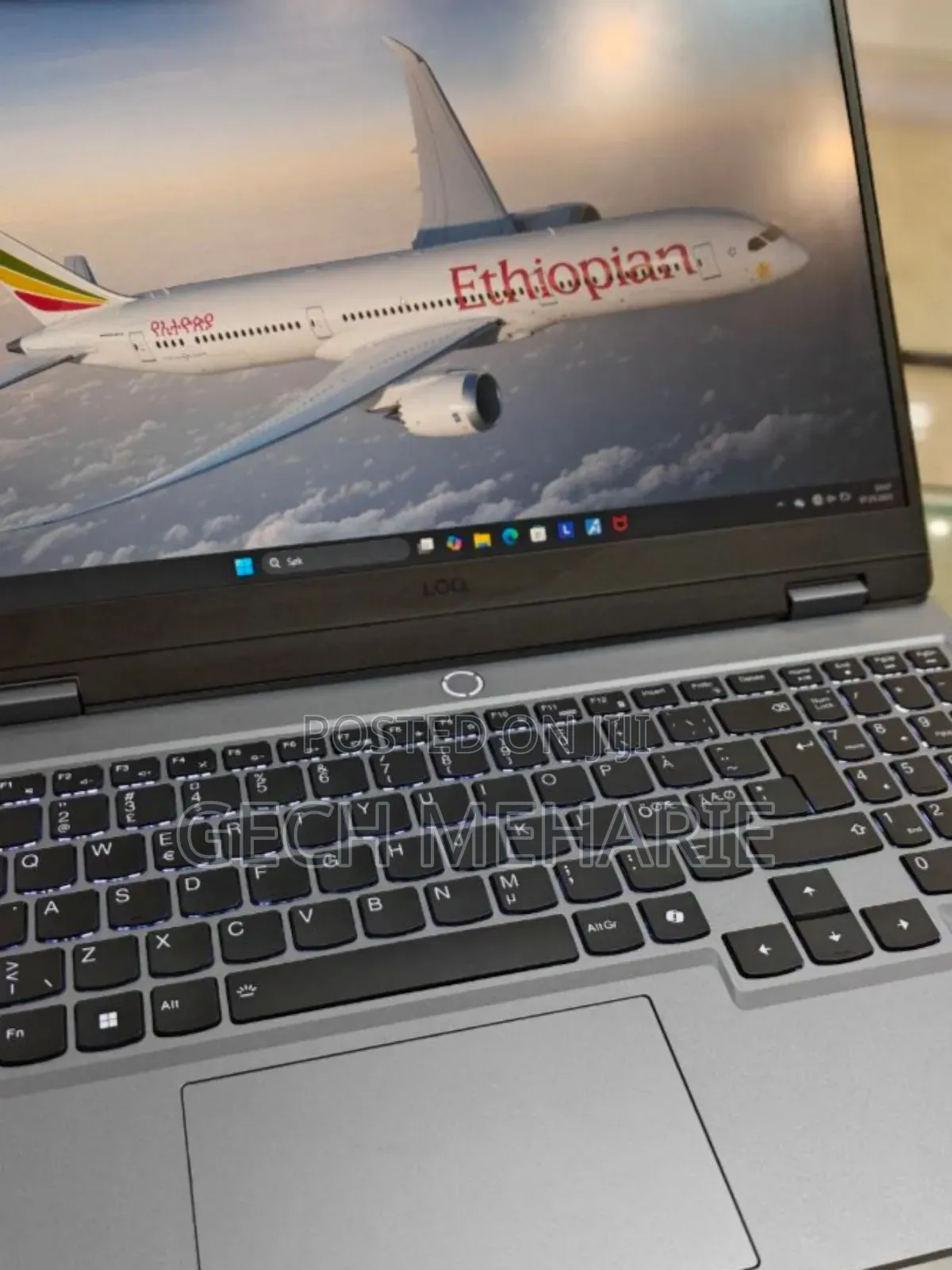 New Laptop Lenovo LOQ 15ARP9 24GB Intel Core I5 SSD 1T