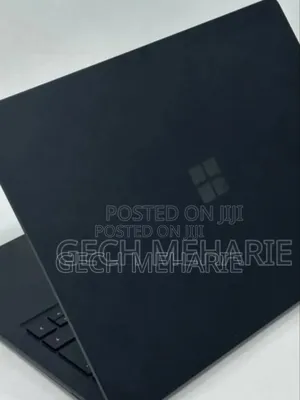 New Laptop Microsoft Surface Laptop 3 8GB Intel Core i5 SSD 256GB