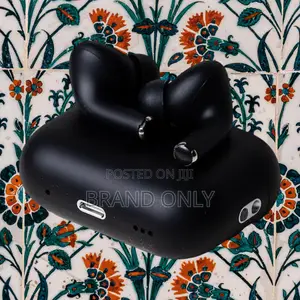 Photo - Airpod Pro 2nd Gen With Comfort Tip Design