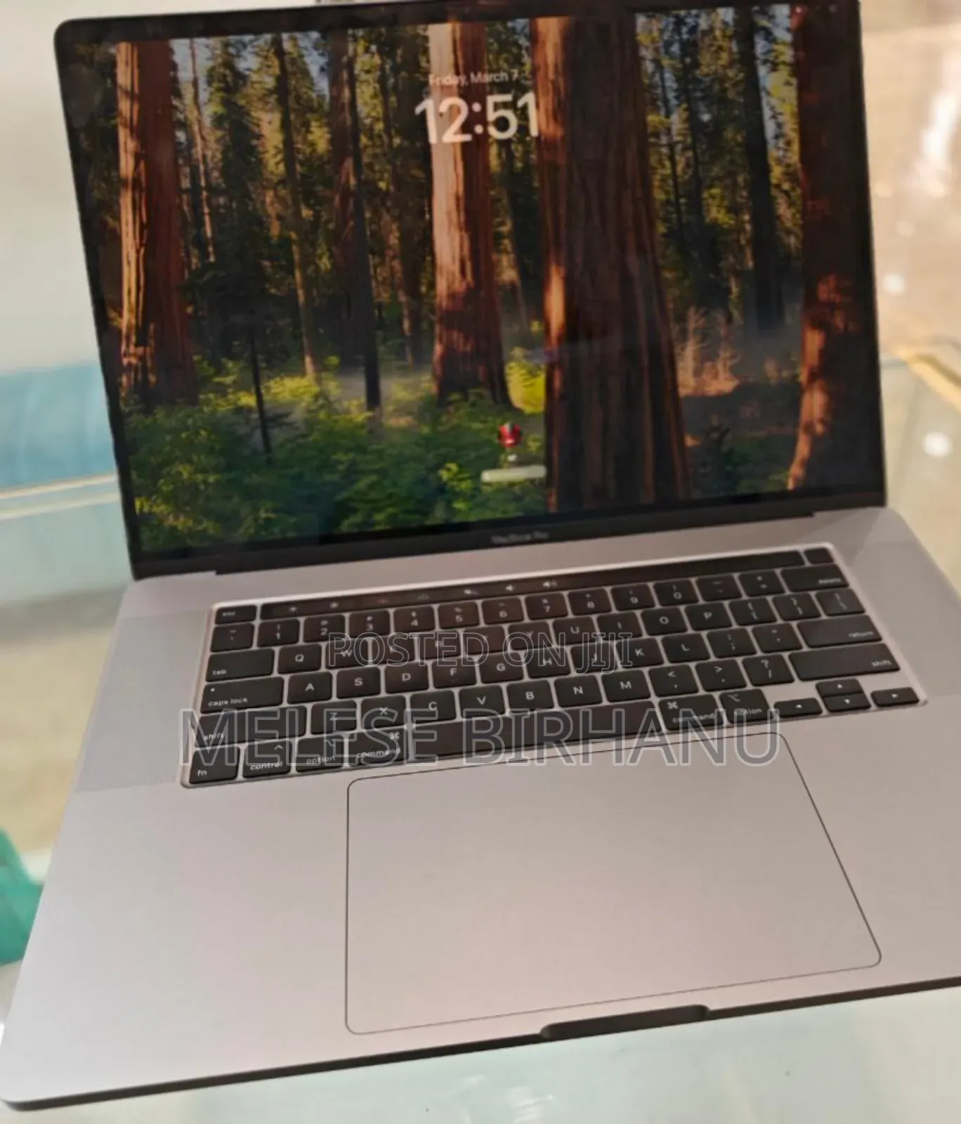 New Laptop Apple MacBook Pro 2019 16GB Intel Core I7 SSD 512GB