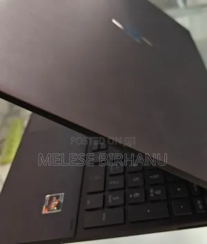 New Laptop HP Envy X360 12GB AMD Ryzen 7 SSD 512GB