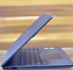 New Laptop HP Stream Notebook 8GB Intel Core I5 HDD 1T