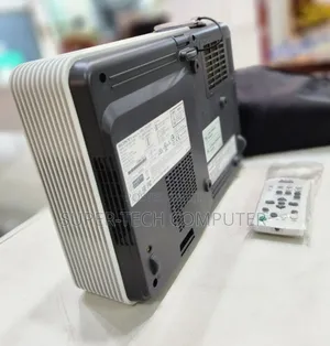 Sony VPL-Dx 221 Projector for Sell 