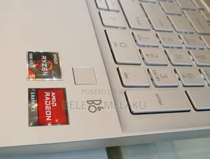 New Laptop HP Pavilion 15 8GB AMD Ryzen 5 SSD 512GB