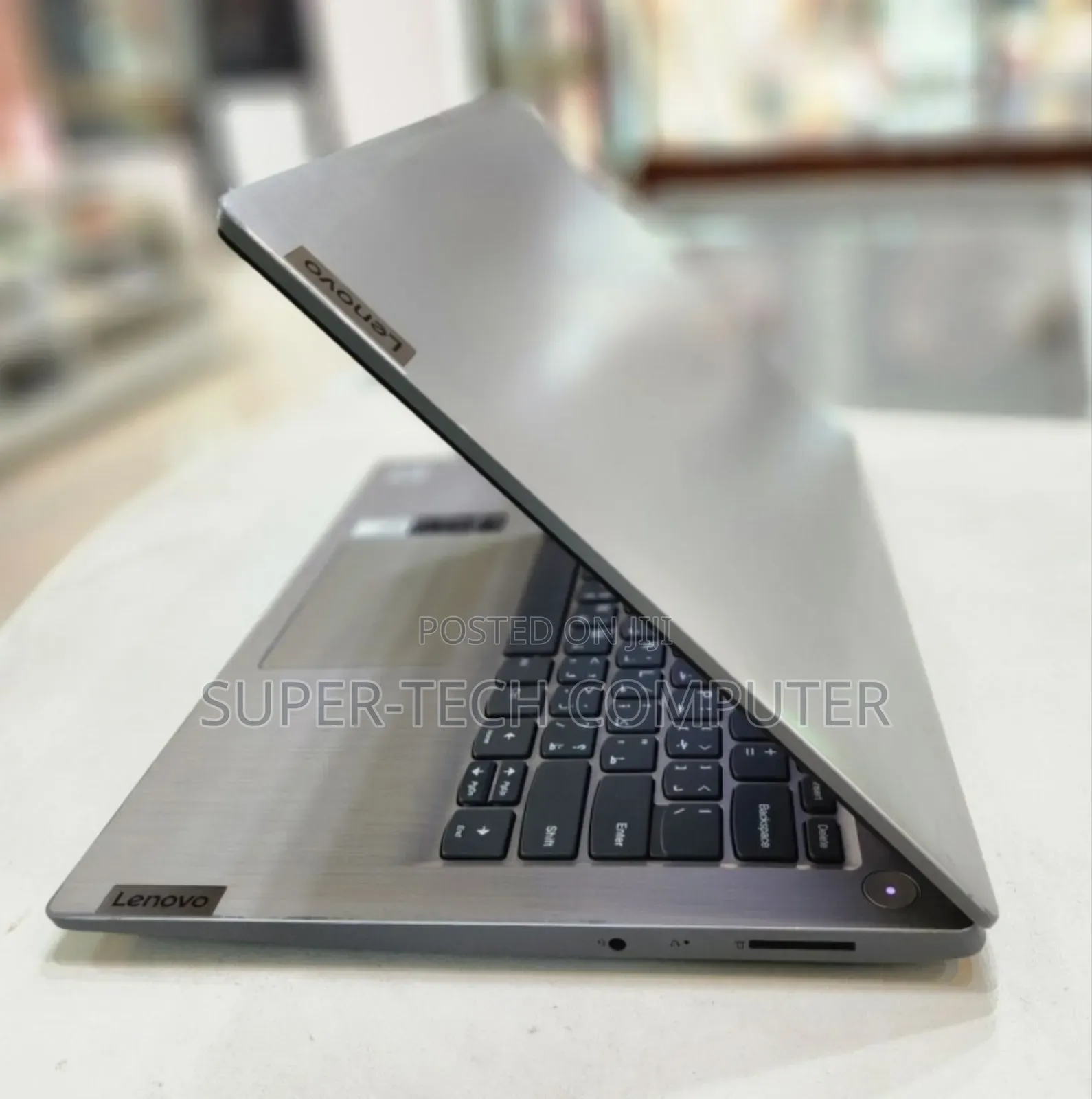 New Laptop Lenovo Ideapad 3 8GB Intel Core I5 SSD 256GB