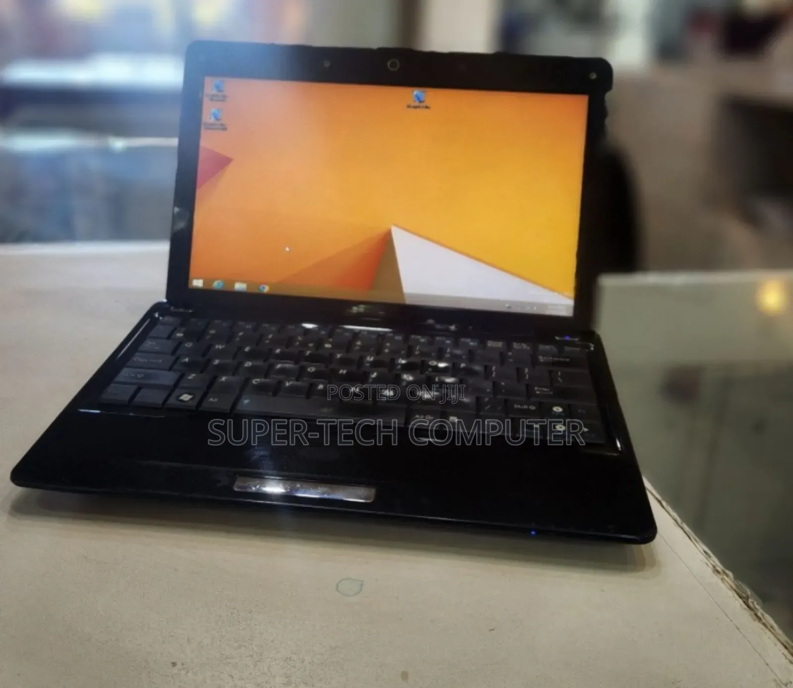 Laptop Asus A42JB 2GB Intel Atom SSD 16 GB