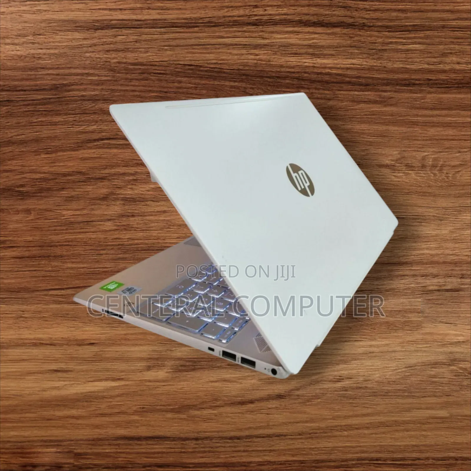 New Laptop HP Pavilion 15-Eh0050wm 16GB Intel Core I7 SSD 512GB