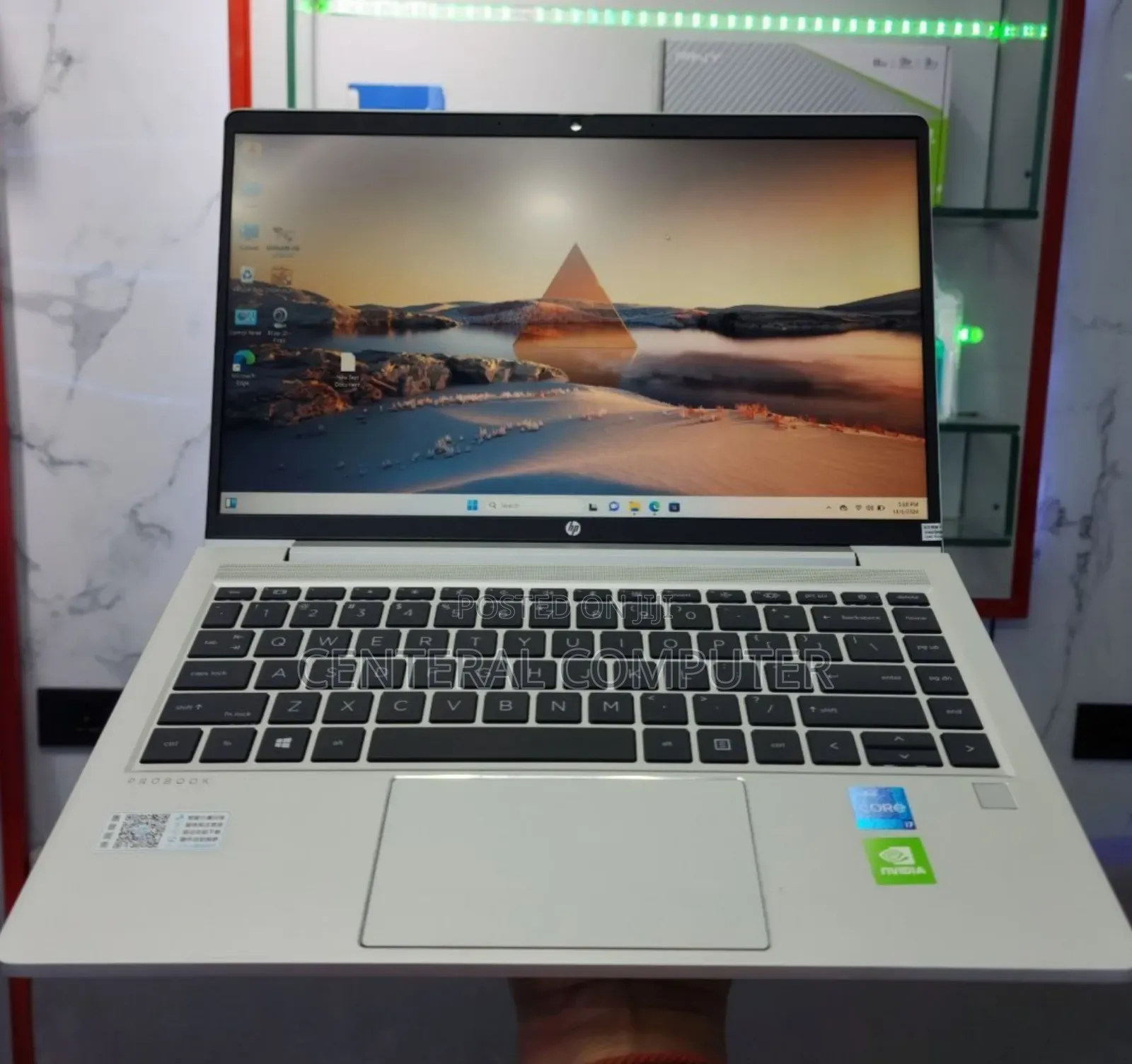 New Laptop HP ProBook 430 G8 16GB Intel Core I7 SSD 512GB