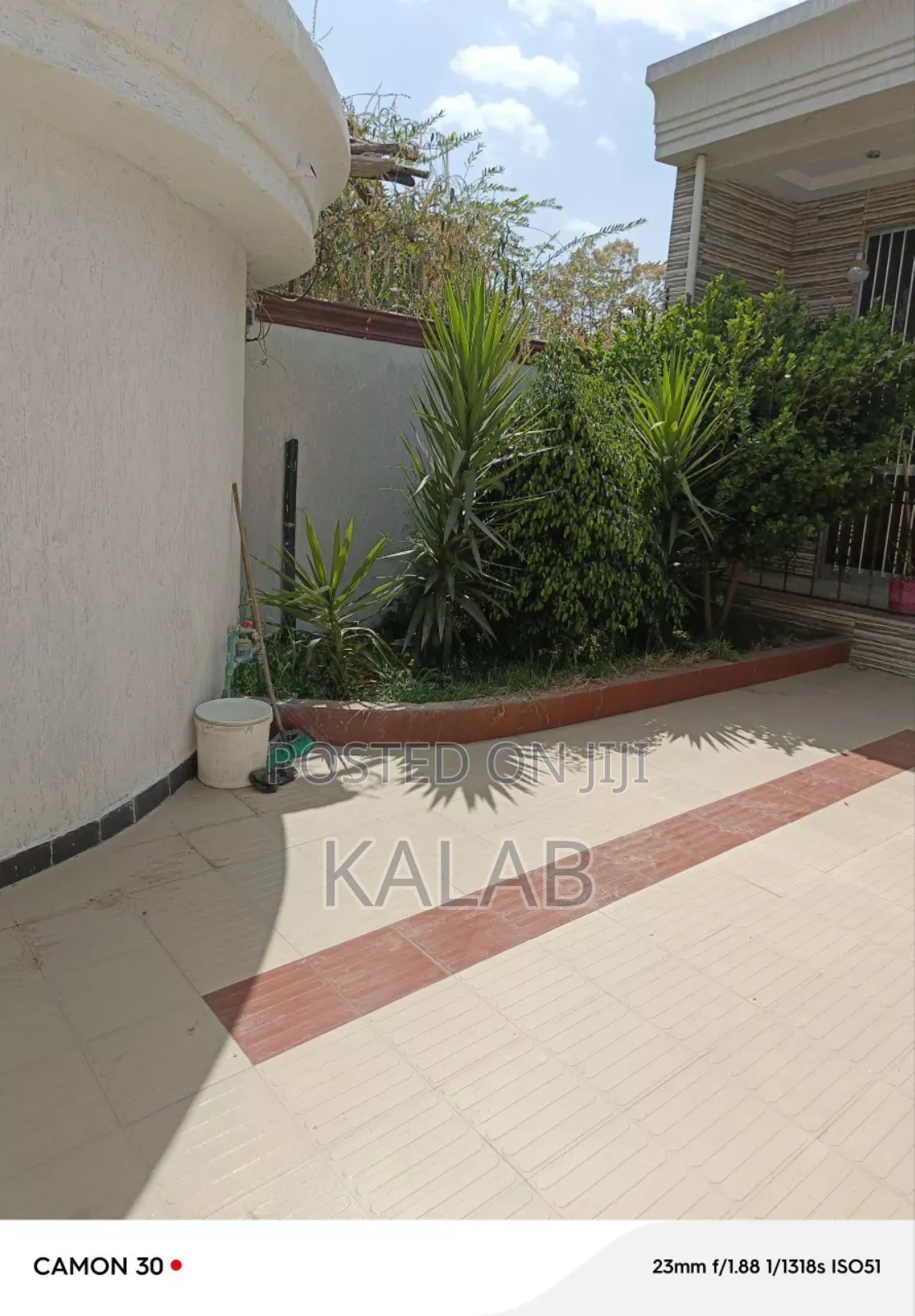 Furnished 6bdrm House in Jacros, Yeka for sale