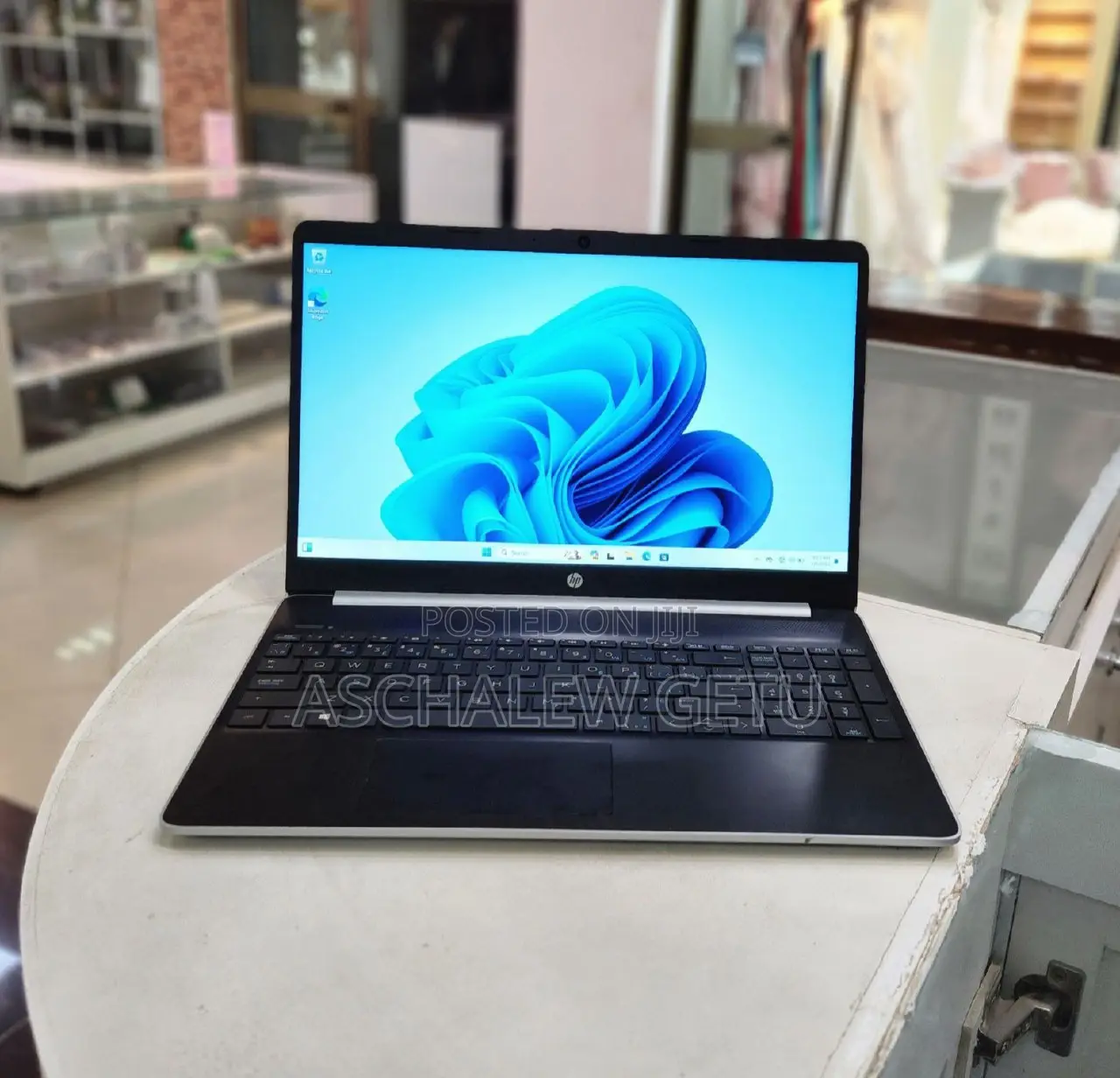 New Laptop HP Stream Notebook 8GB Intel Core I7 SSD 512GB