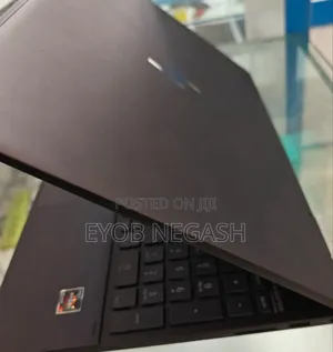 New Laptop HP Envy X360 12GB AMD Ryzen 7 SSD 512GB