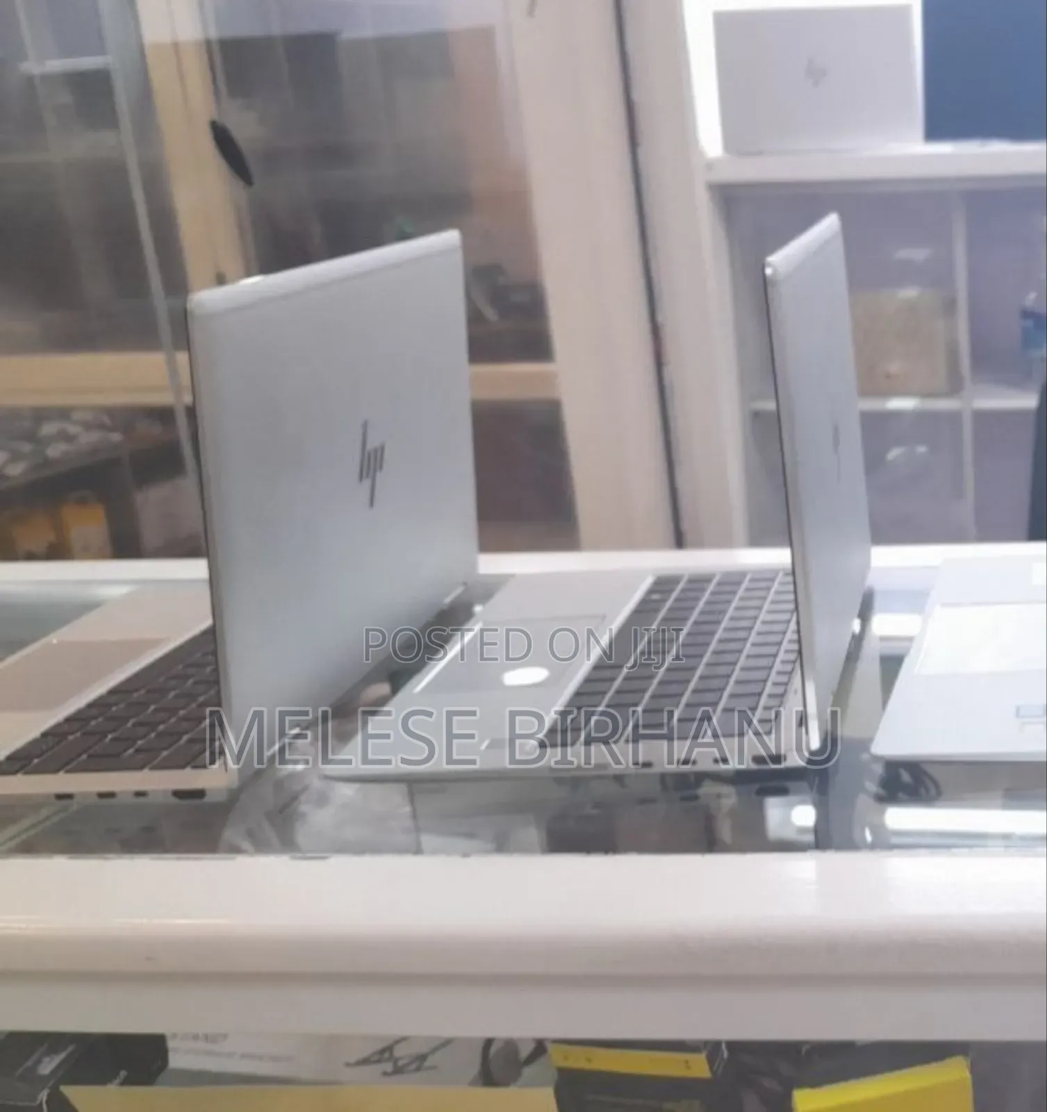 New Laptop HP EliteBook X GB Intel Core I7 SSD 512GB