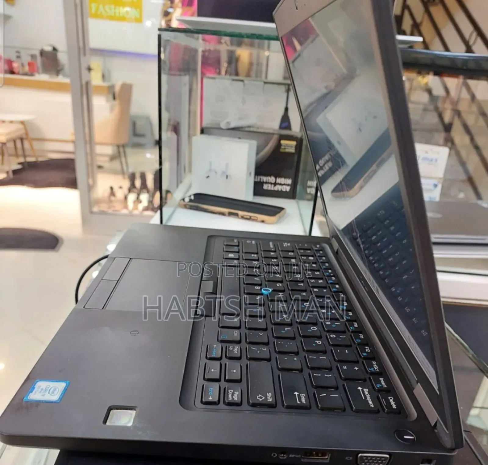 New Laptop Dell Latitude 5310 8GB Intel Core I7 SSD 256GB