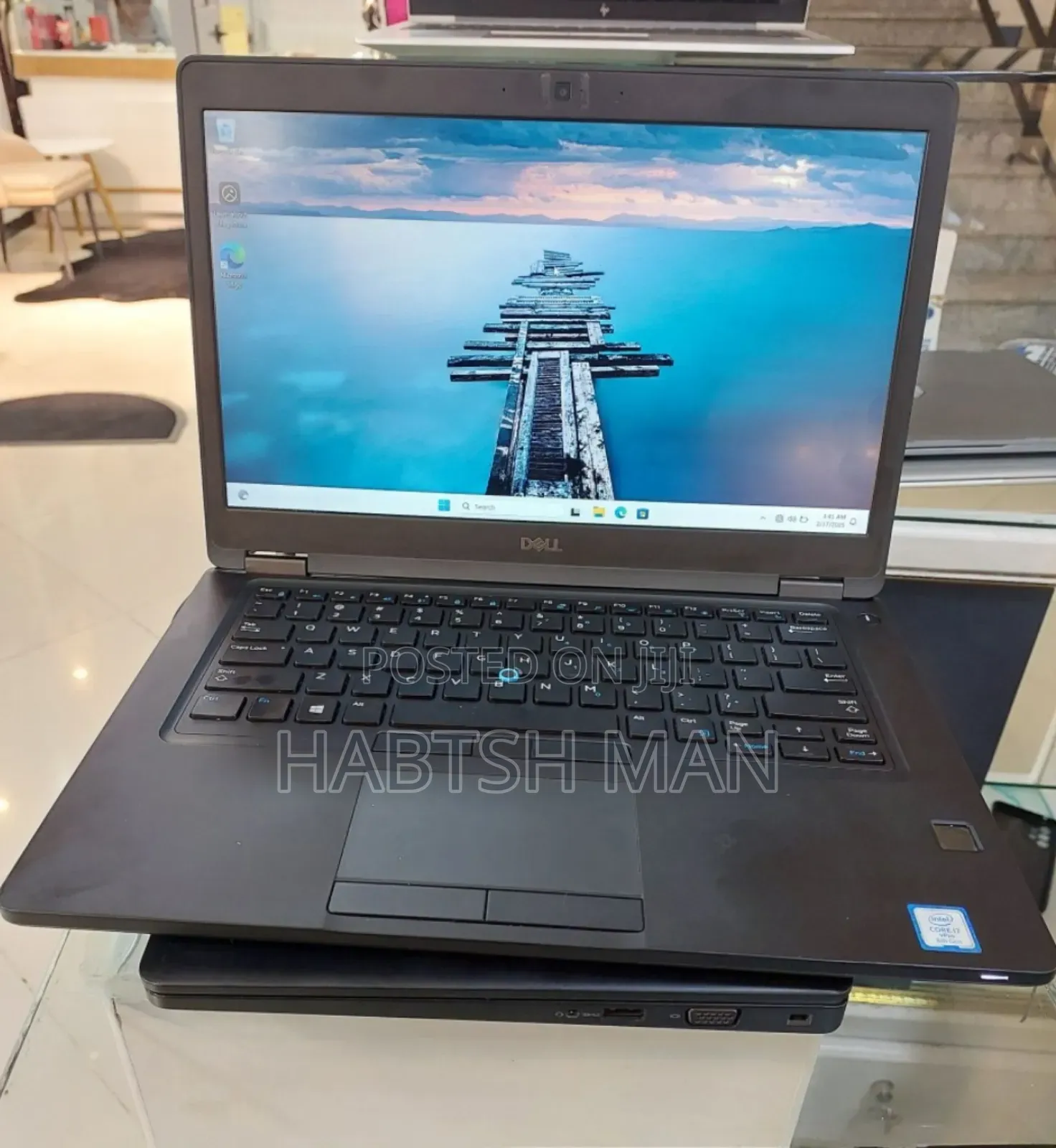 New Laptop Dell Latitude 5310 8GB Intel Core I7 SSD 256GB