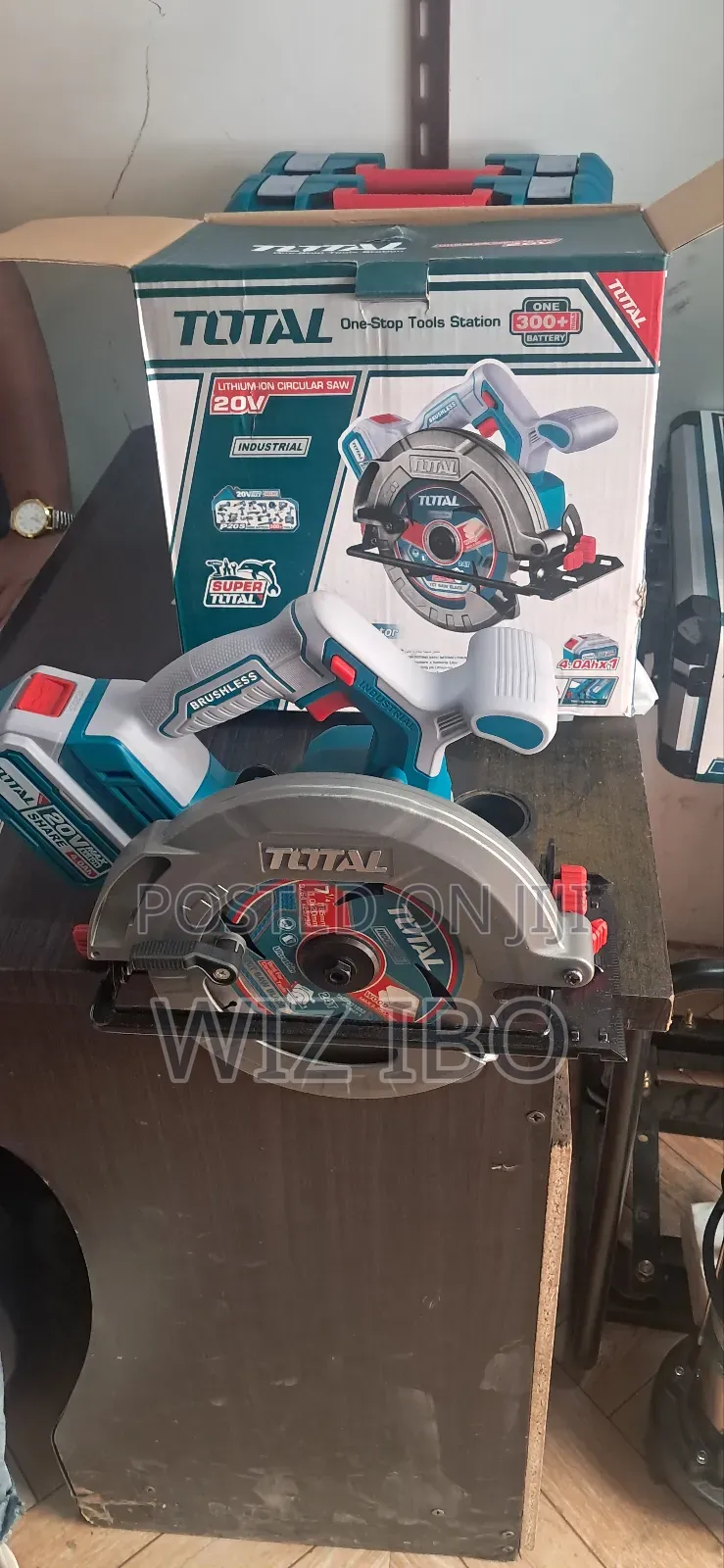 Cordless Circular Saw