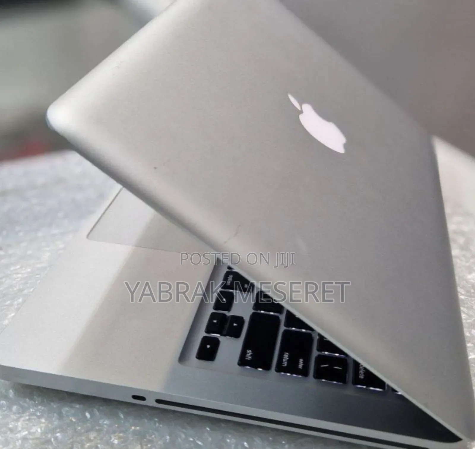 New Laptop Apple MacBook Pro 2012 4GB Intel Core I5 HDD 500GB