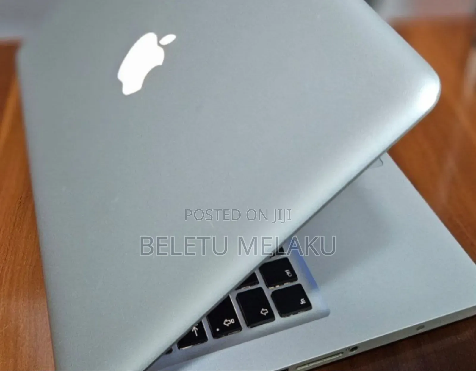 New Laptop Apple MacBook Pro 2011 8GB Intel Core I7 SSD 500GB