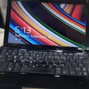 Photo - New Laptop Asus 2GB Intel Atom SSD 16 GB